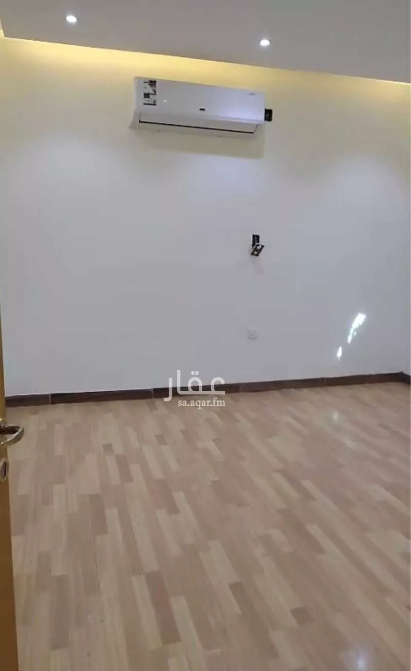 4 bedroom floor in Al Olaya 5