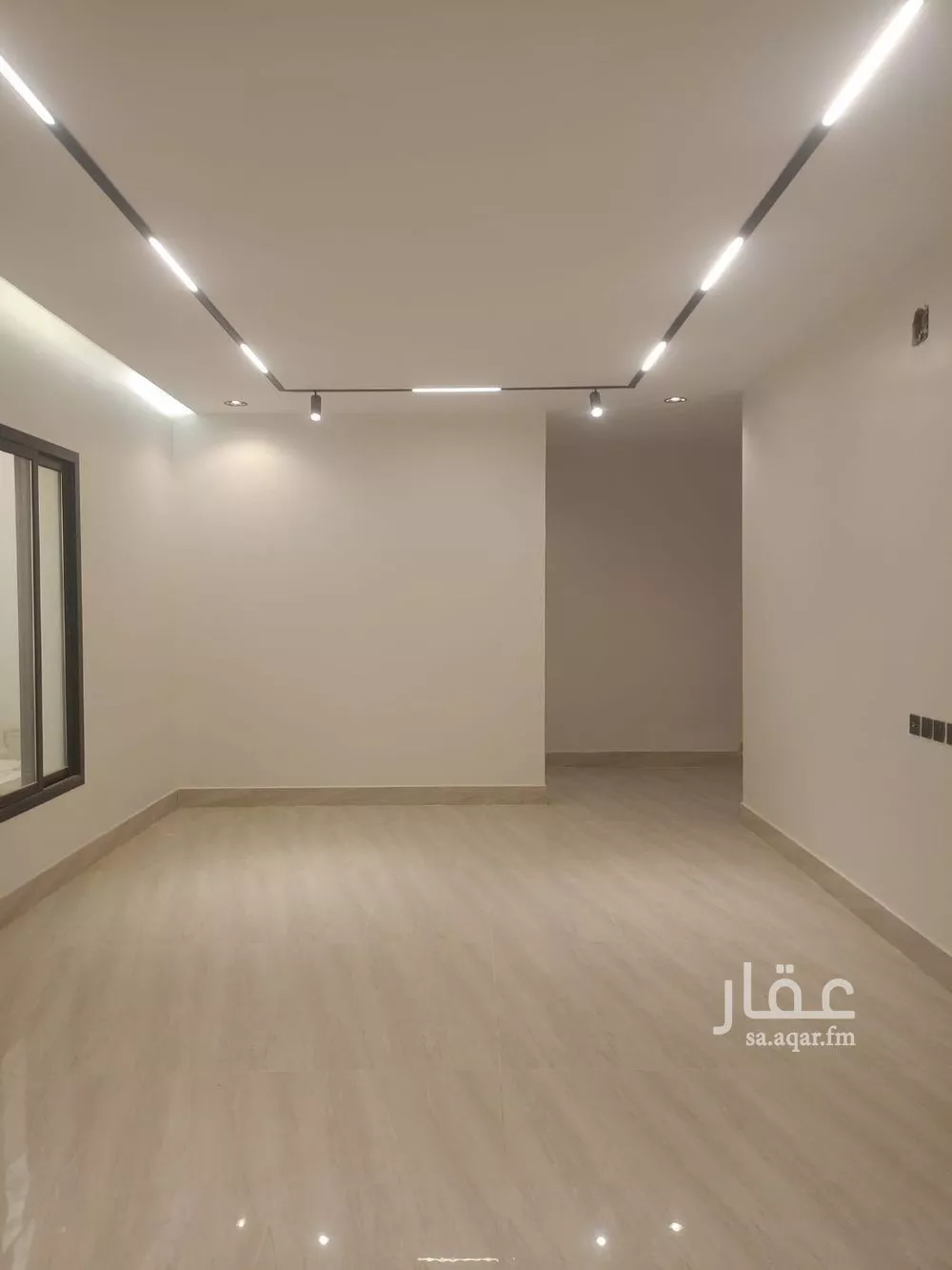 فيلا 4 غرف في الجنادرية 5