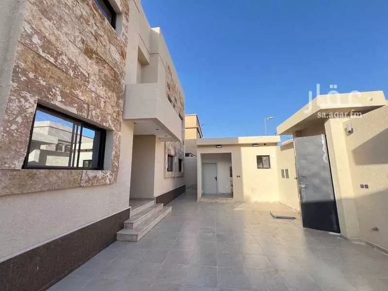 17 bedroom villa in Dhahrat Al Badiah 3