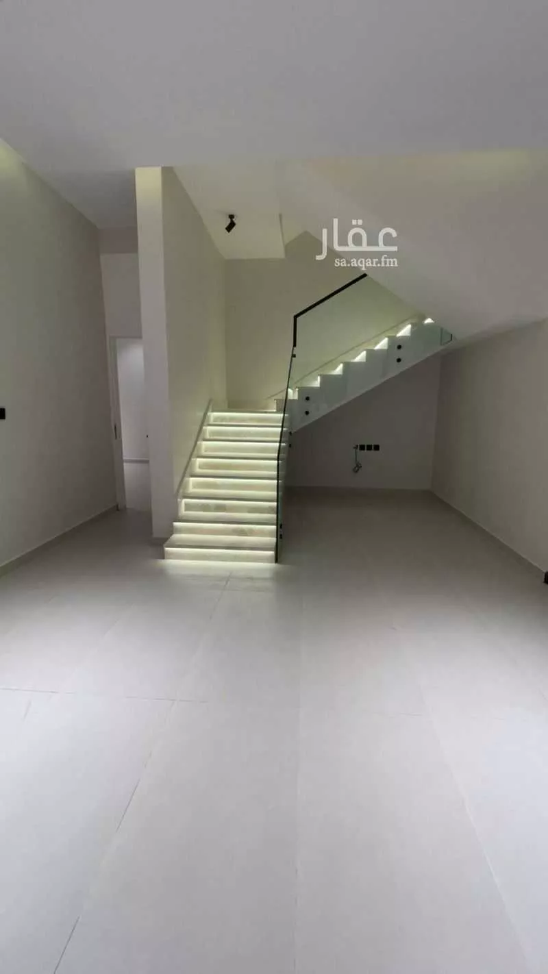 فيلا 5 غرف في النظيم 2