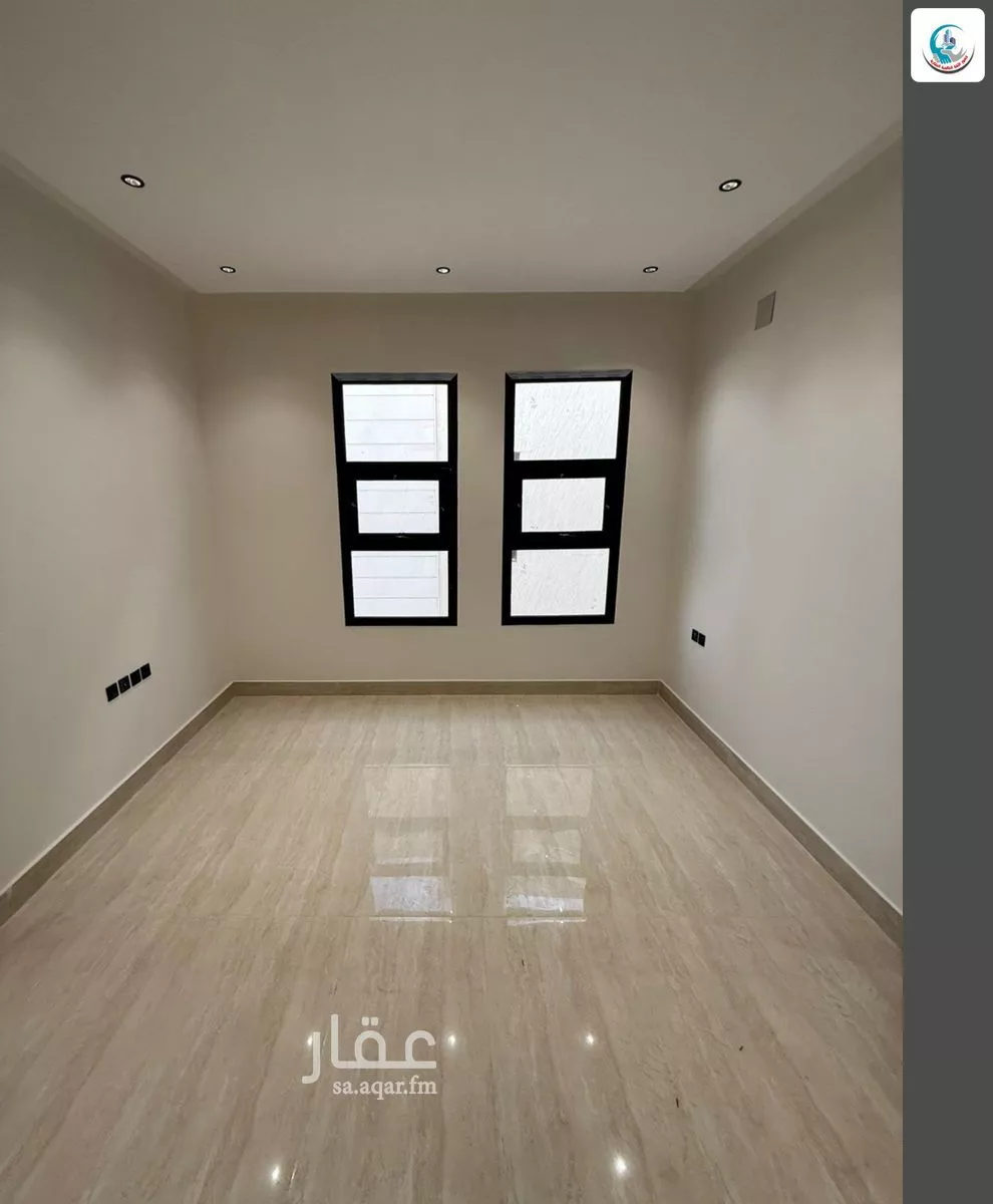 7 bedroom villa in Al Rimal 11