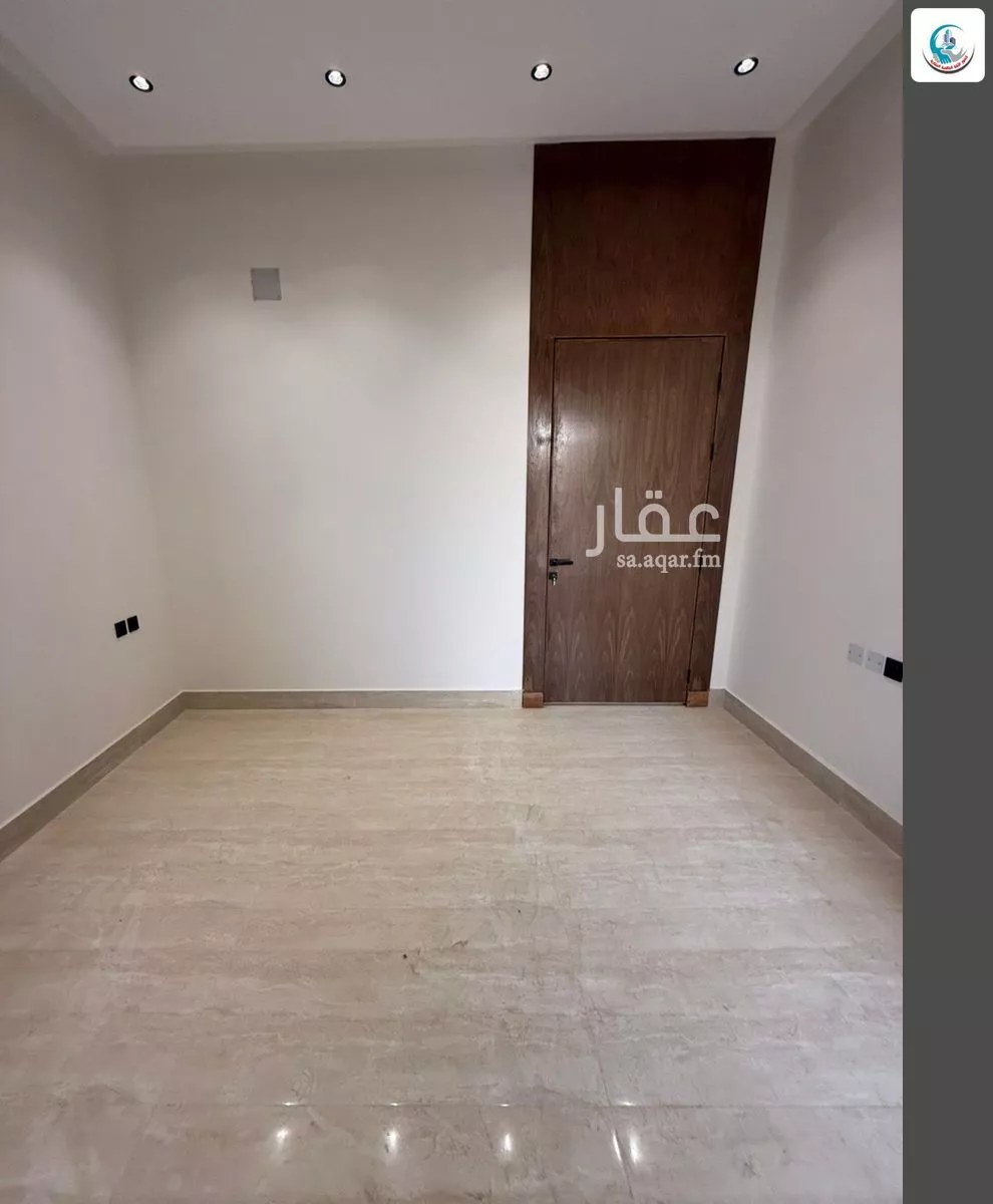 7 bedroom villa in Al Rimal 7