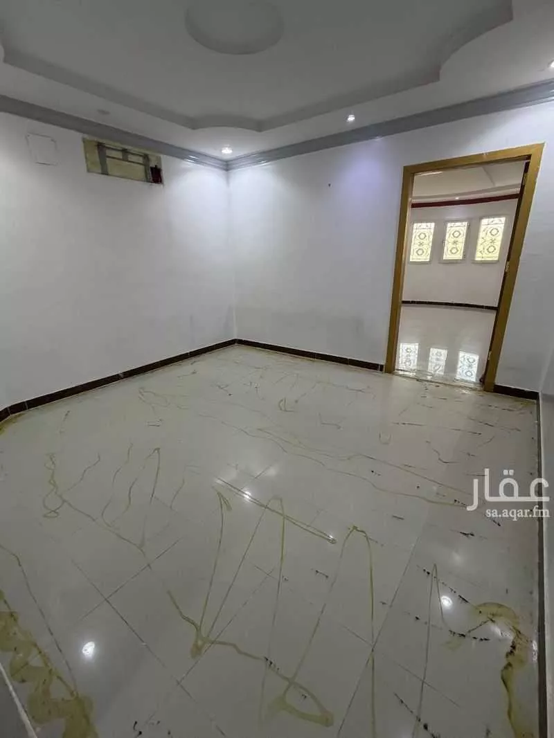 فيلا 7 غرف في الدار البيضاء 10