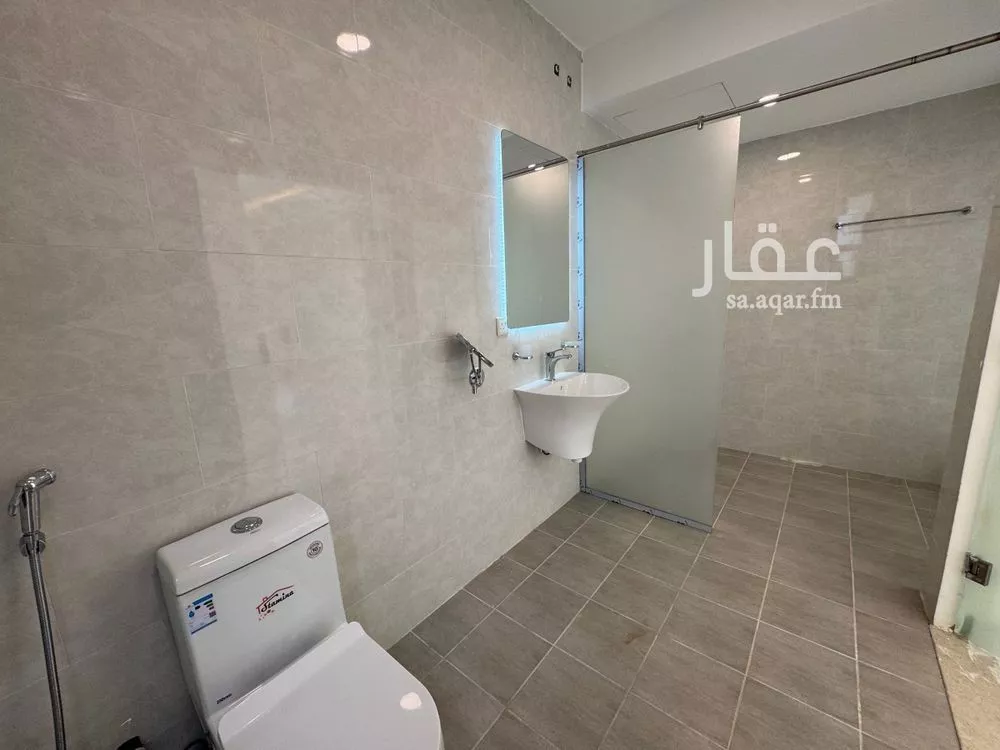 فيلا 3 غرف في الجنادرية 12