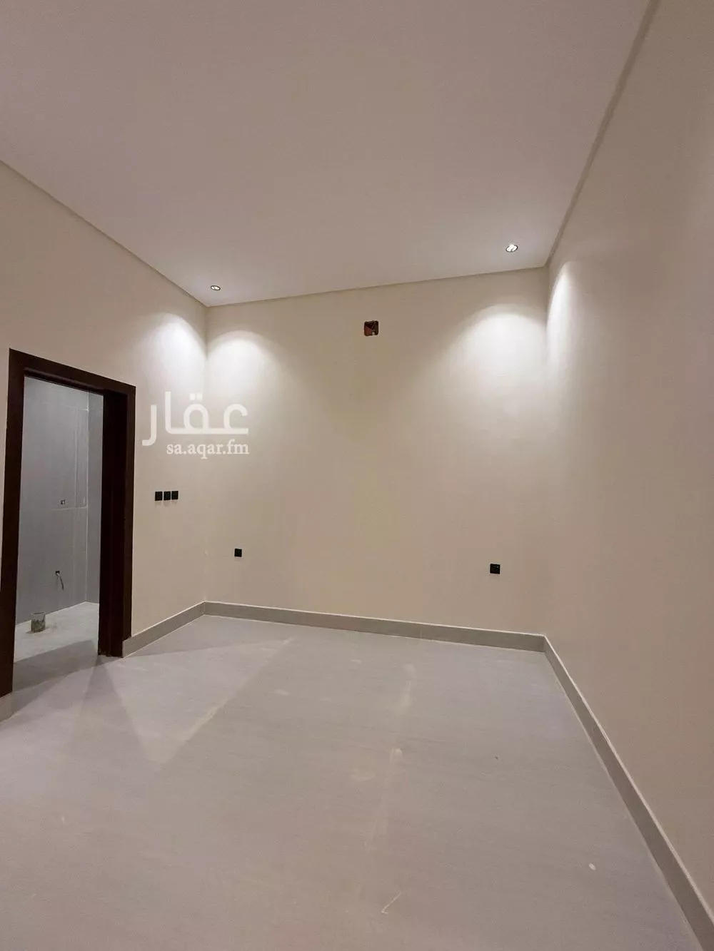 6 bedroom villa in Dhahrat Namar 3