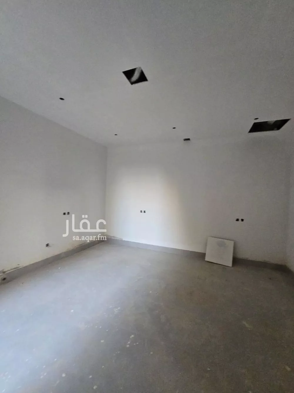 4 bedroom villa in Al Yarmouk 2