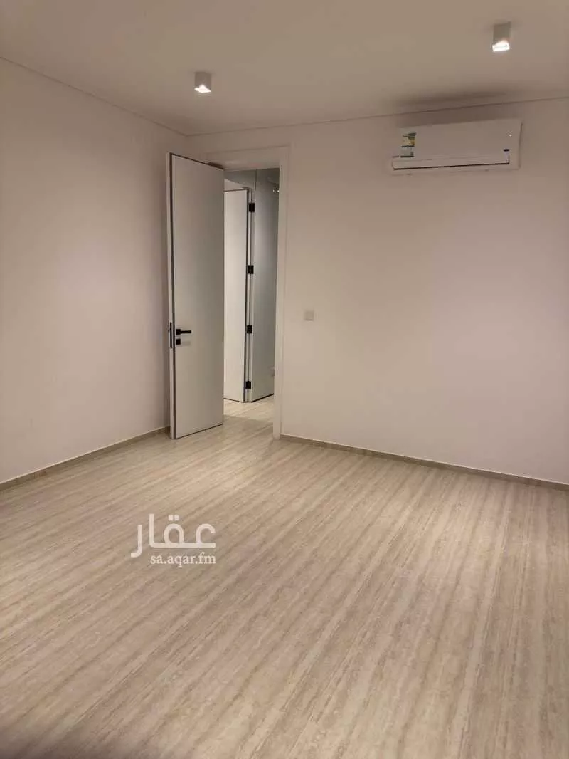 فيلا 3 غرف في العارض 11