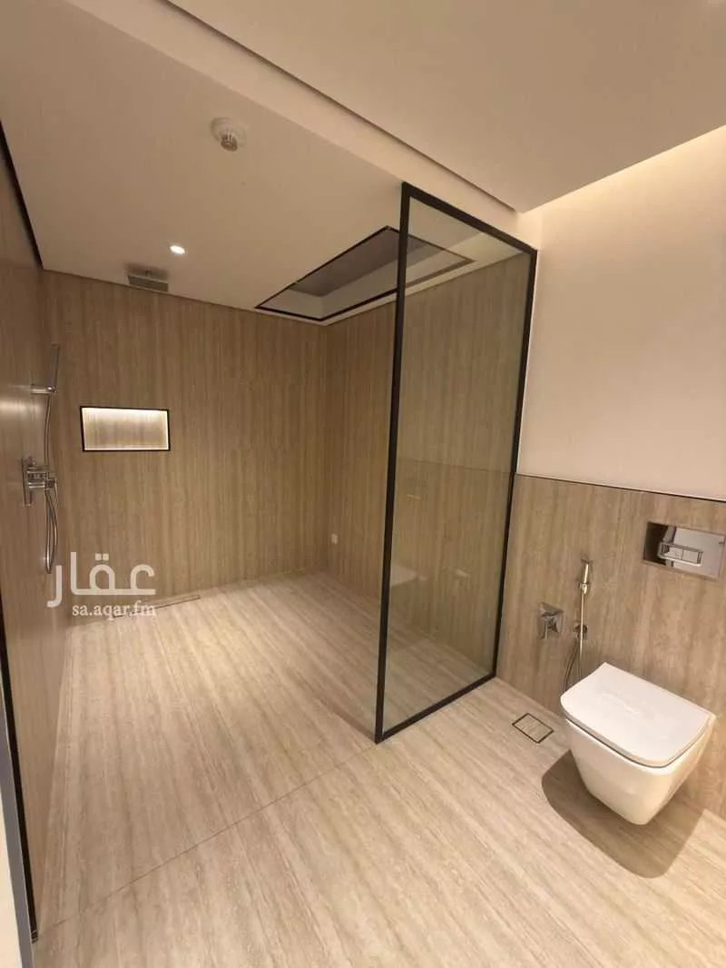 فيلا 3 غرف في العارض 16