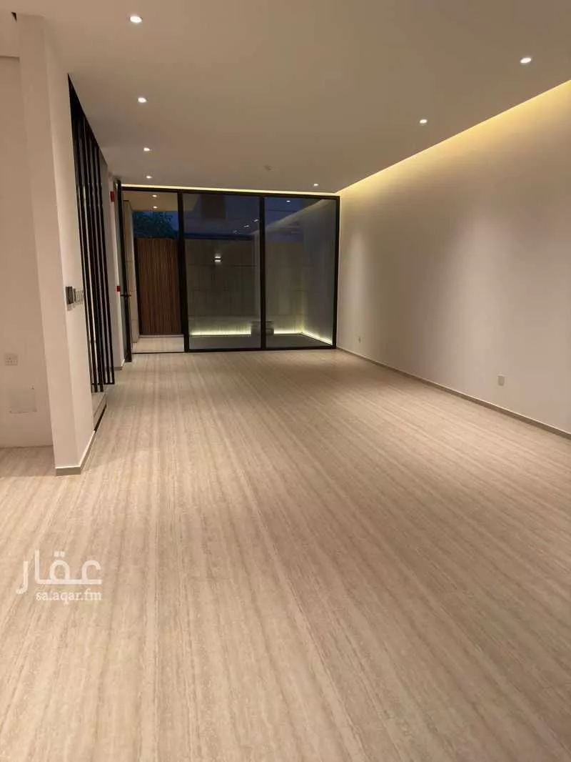 فيلا 3 غرف في العارض 9