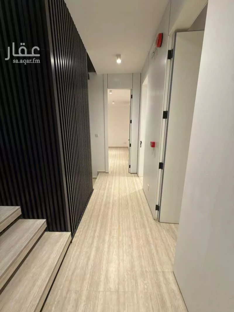 فيلا 3 غرف في العارض 10