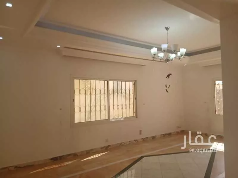 فيلا 6 غرف في المعذر الشمالي 7