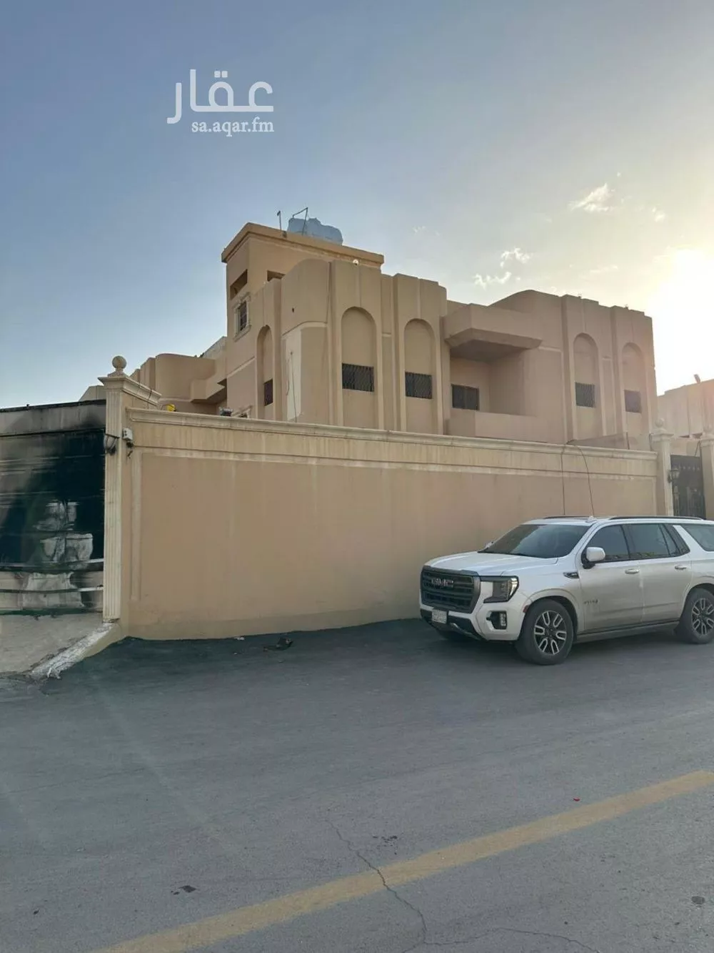 فيلا 9 غرف في بدر 4