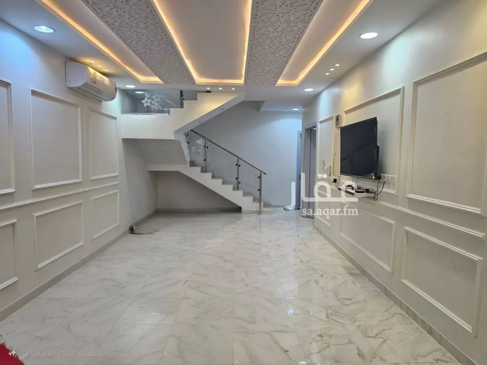 10 bedroom villa in Al Rimal 3