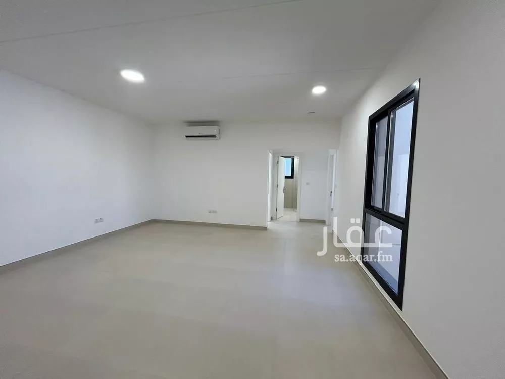 6 bedroom villa in Sidrah 3