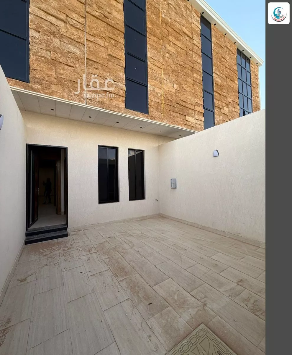 7 bedroom villa in Al Rimal 2