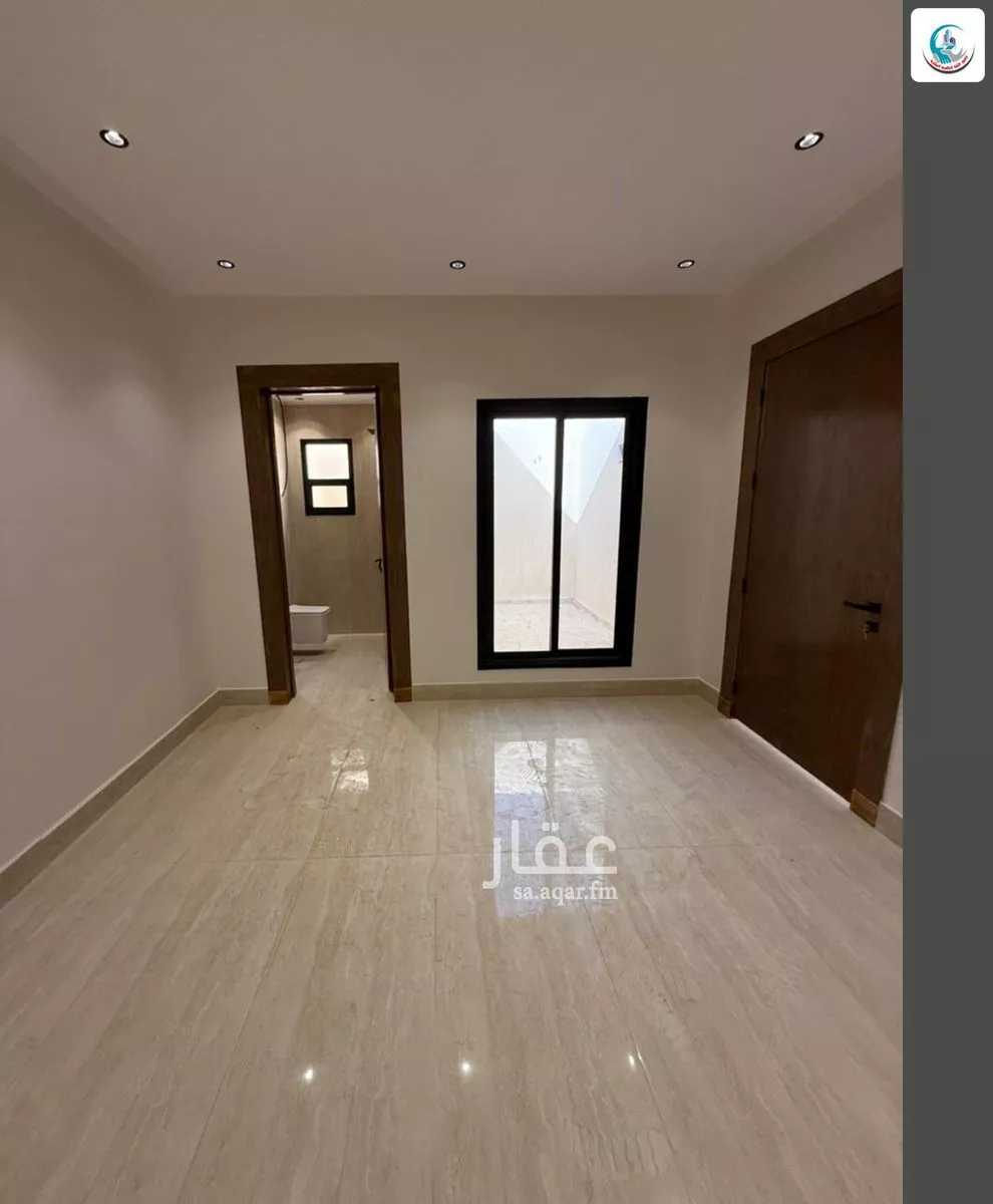7 bedroom villa in Al Rimal 18
