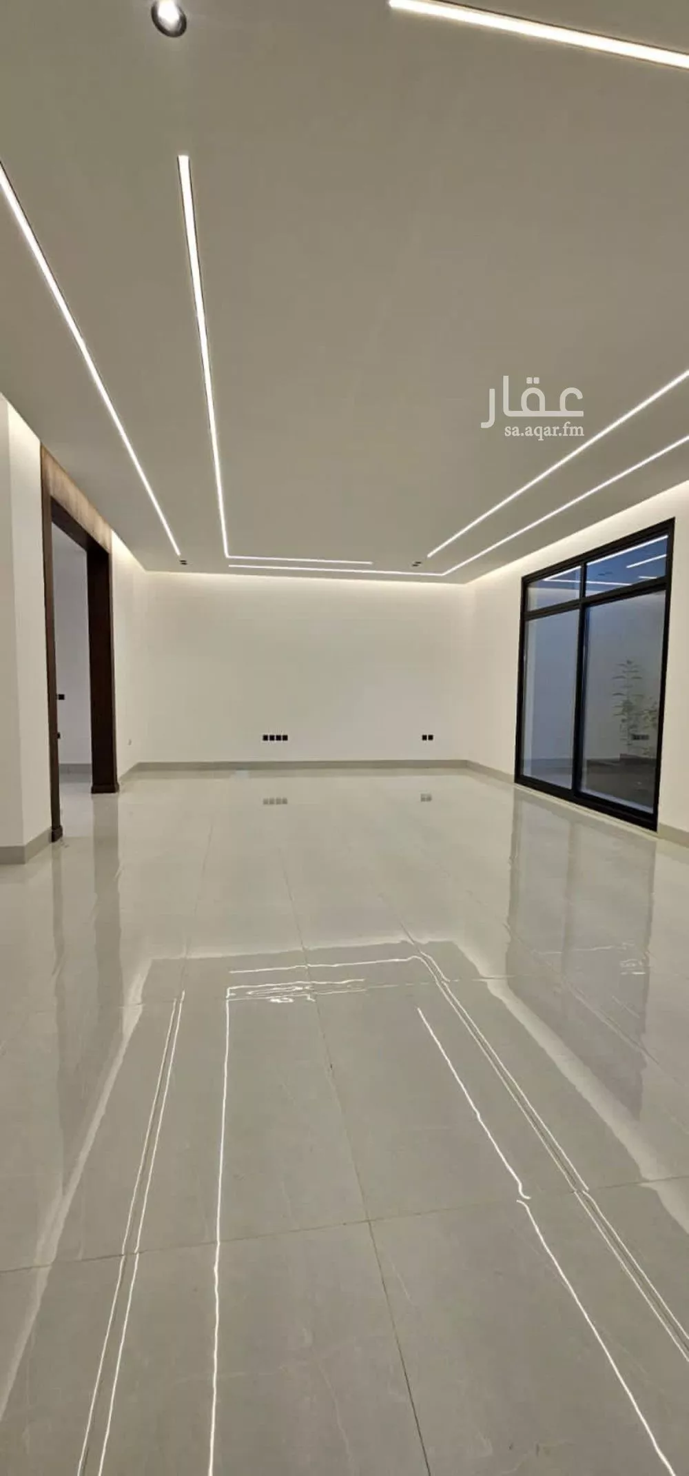 5 bedroom villa in Al Narjis 6