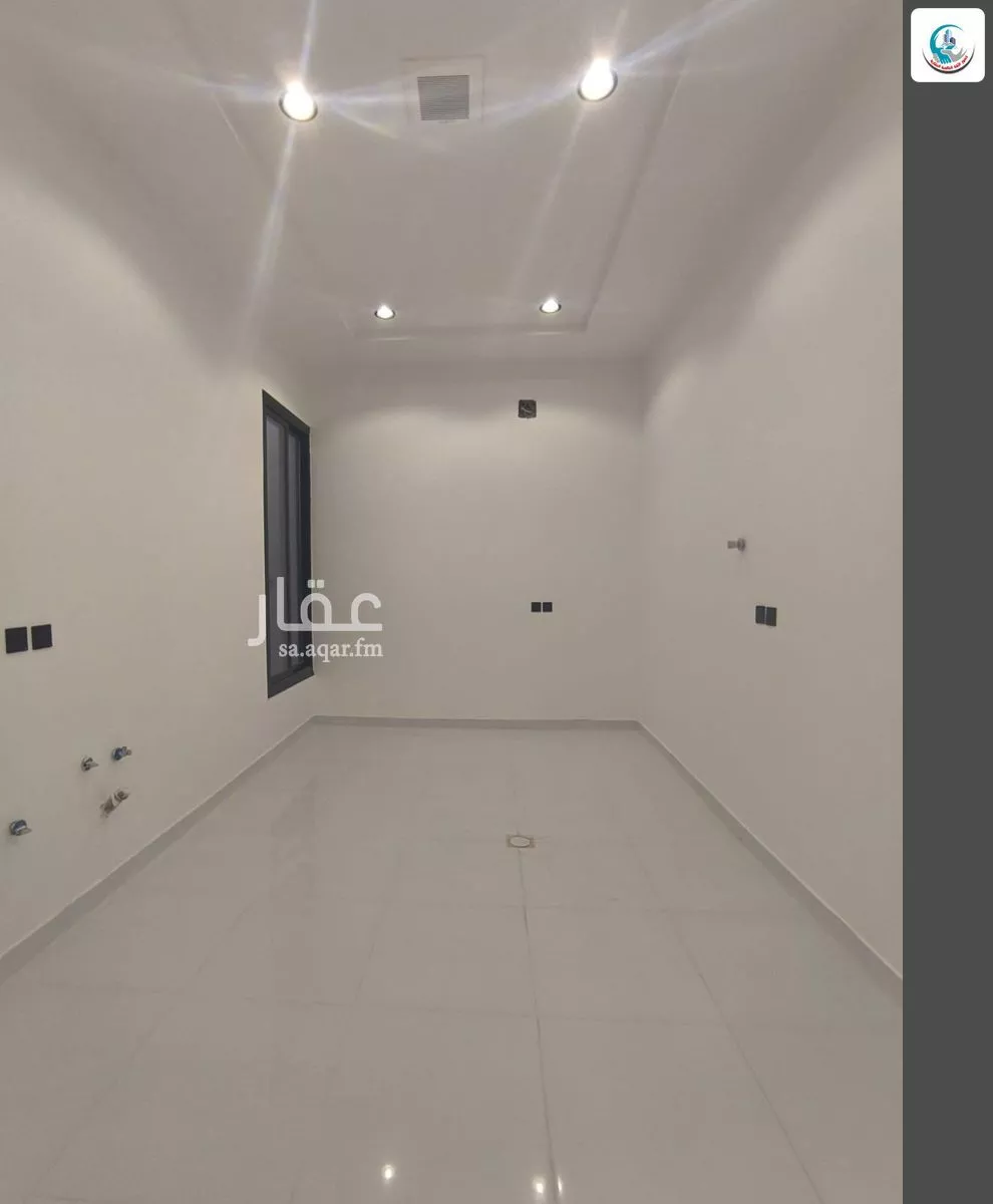 6 bedroom villa in Al Janadriyah 11