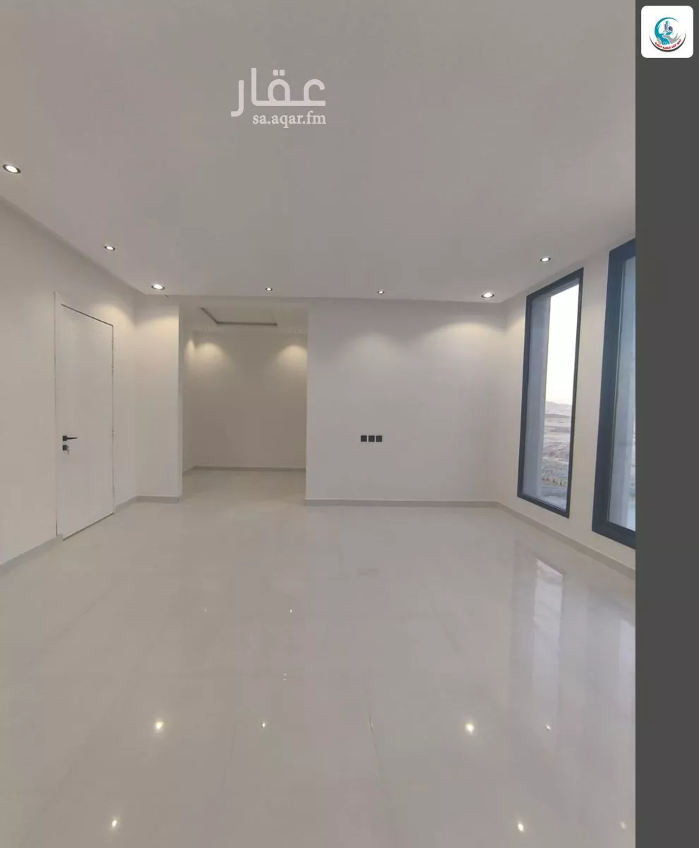 6 bedroom villa in Al Janadriyah 17