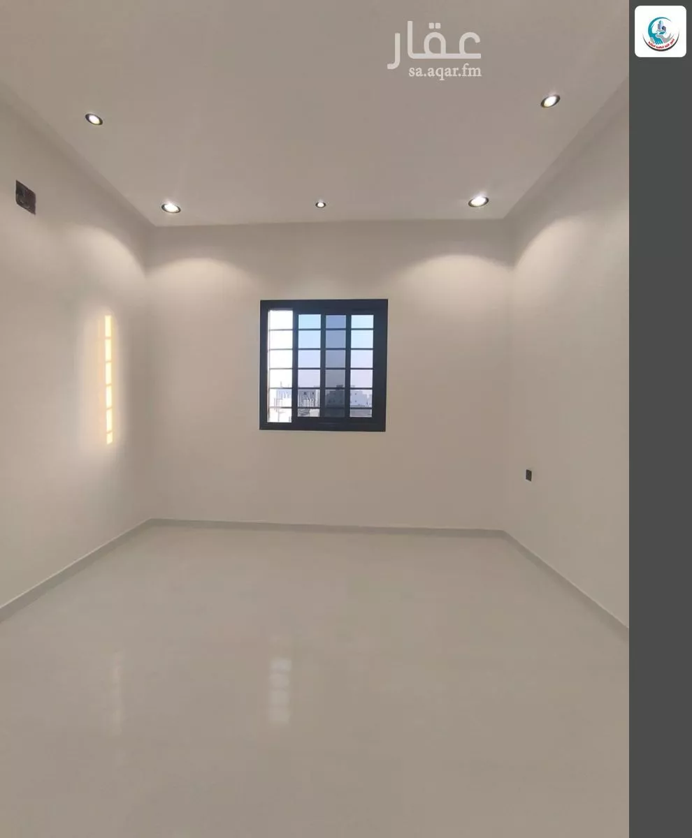 6 bedroom villa in Al Janadriyah 19