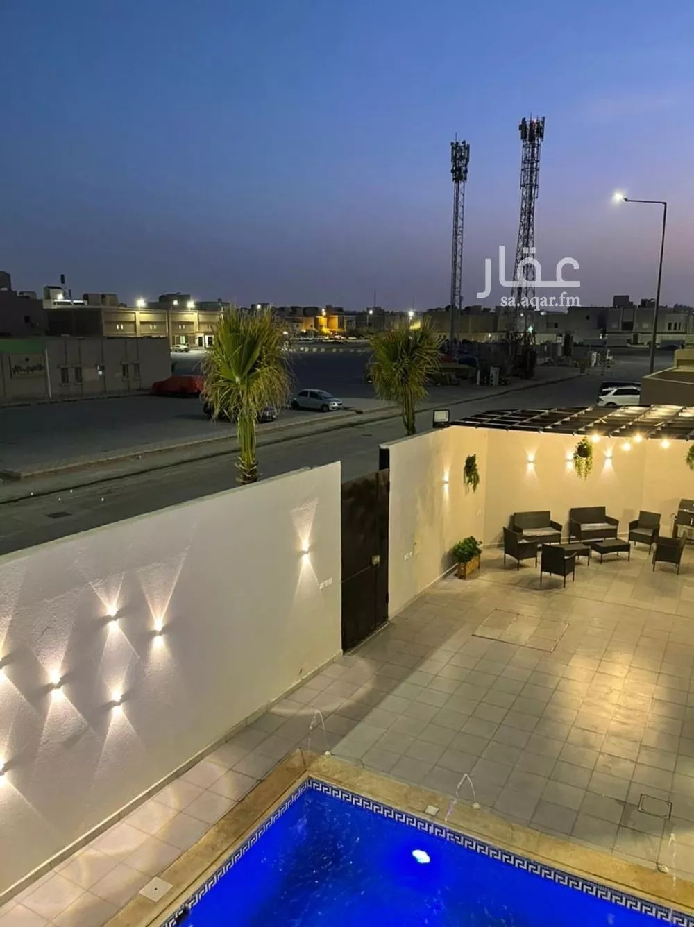 8 bedroom villa in Al Yasmin 17