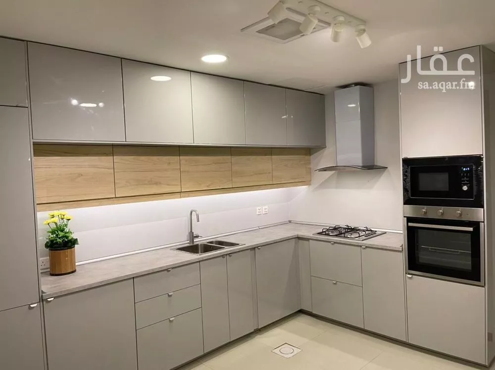 8 bedroom villa in Al Yasmin 7