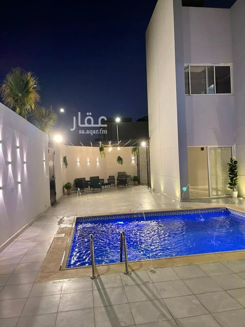 8 bedroom villa in Al Yasmin 10