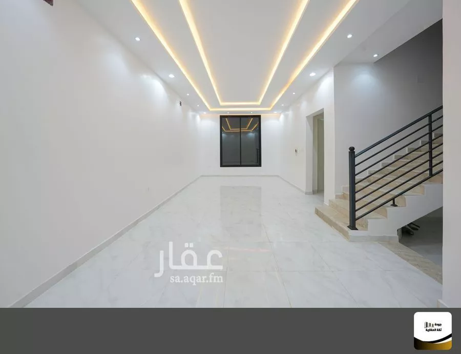 8 bedroom villa in Al Janadriyah 4
