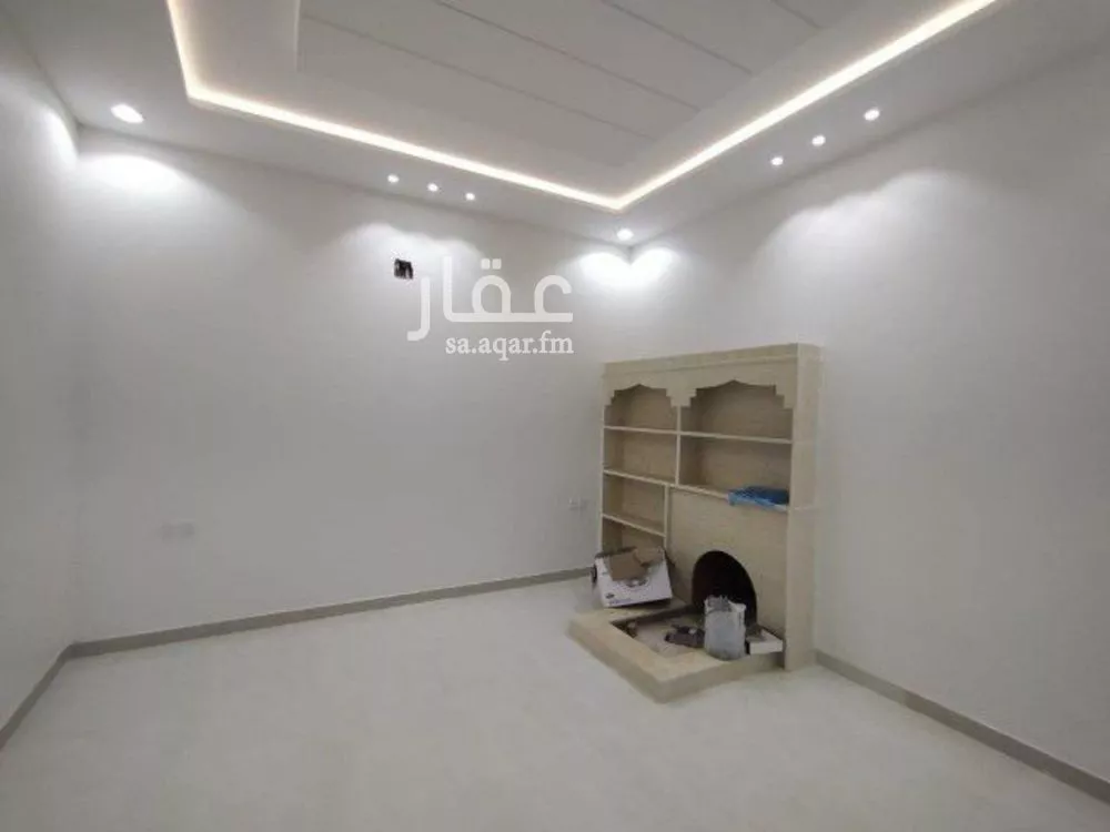 7 bedroom apartment in Al Rimal 3