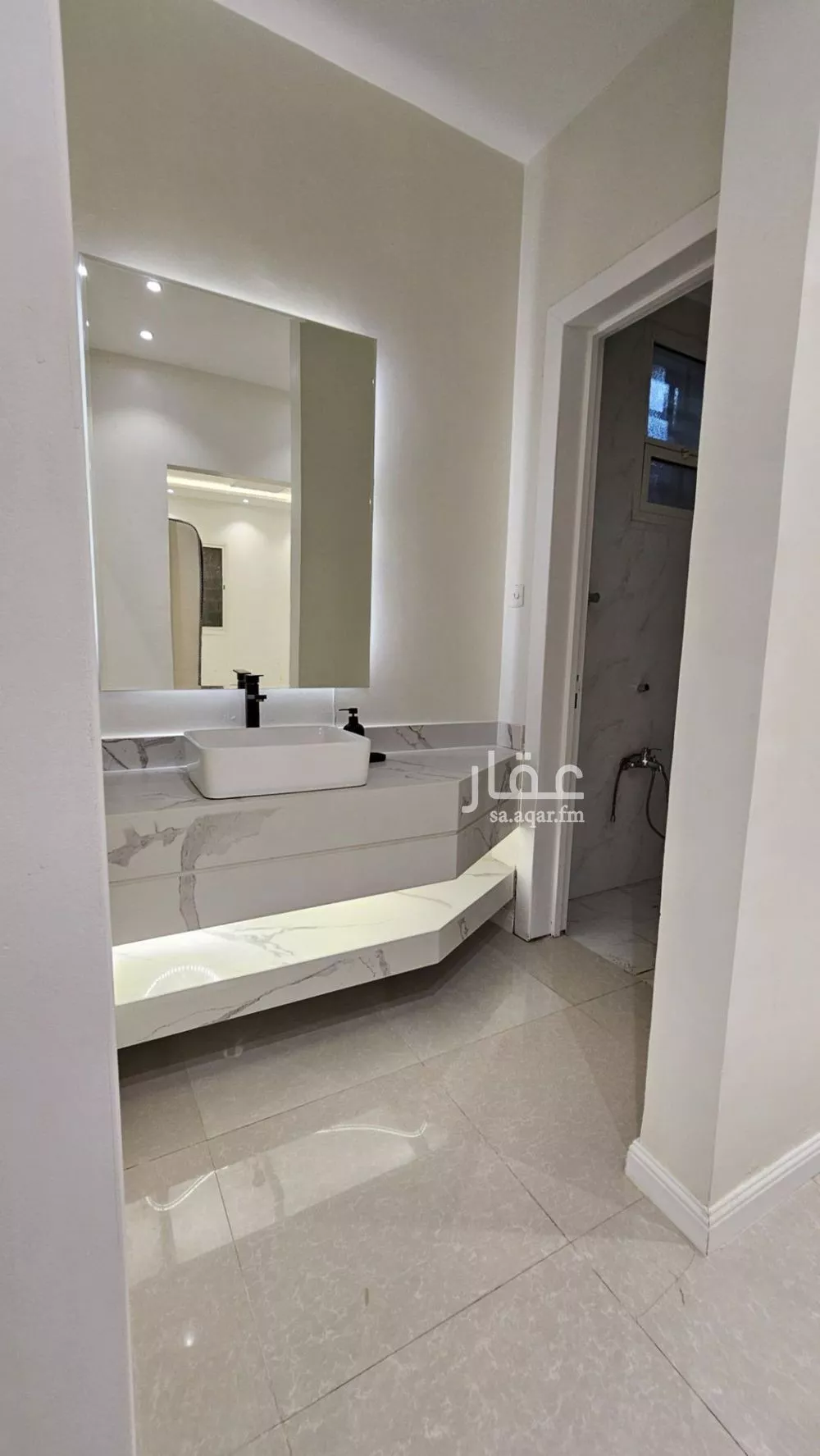 6 bedroom villa in Al Rimal 5