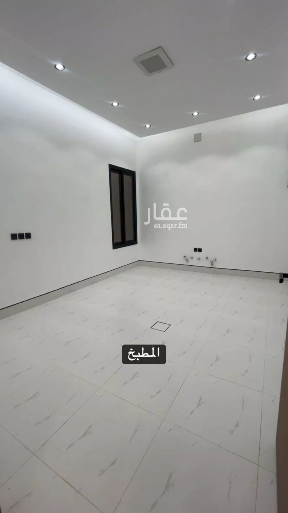 4 bedroom villa in Al Rimal 9