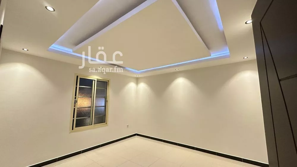 عمارة 900 م² في الصحافة 13