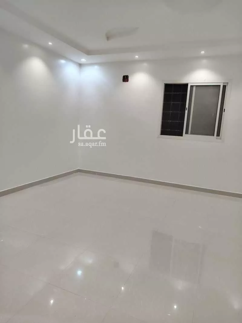 عمارة 780 م² في النهضة 9