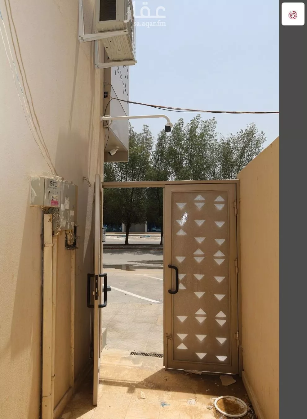 عمارة 693 م² في العليا 4