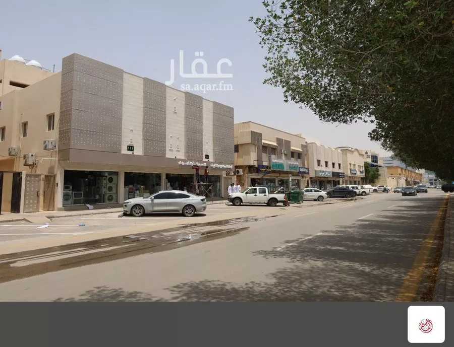 عمارة 693 م² في العليا 9