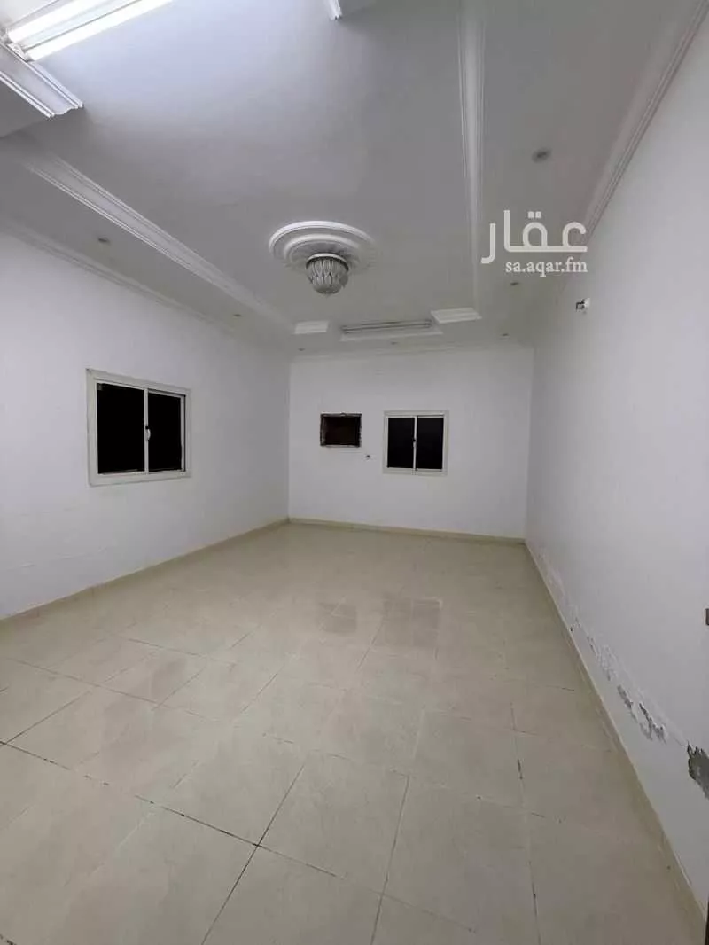 شقة 5 غرف في السنابل 3
