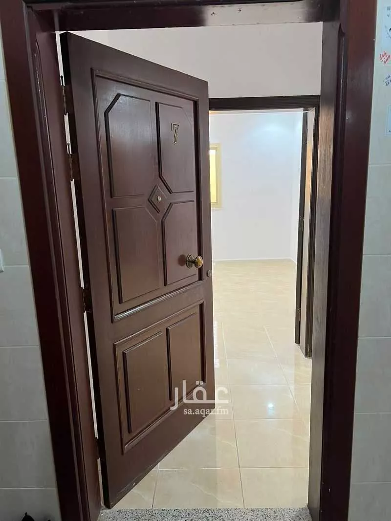 3 bedroom apartment in Al Rabwa 4
