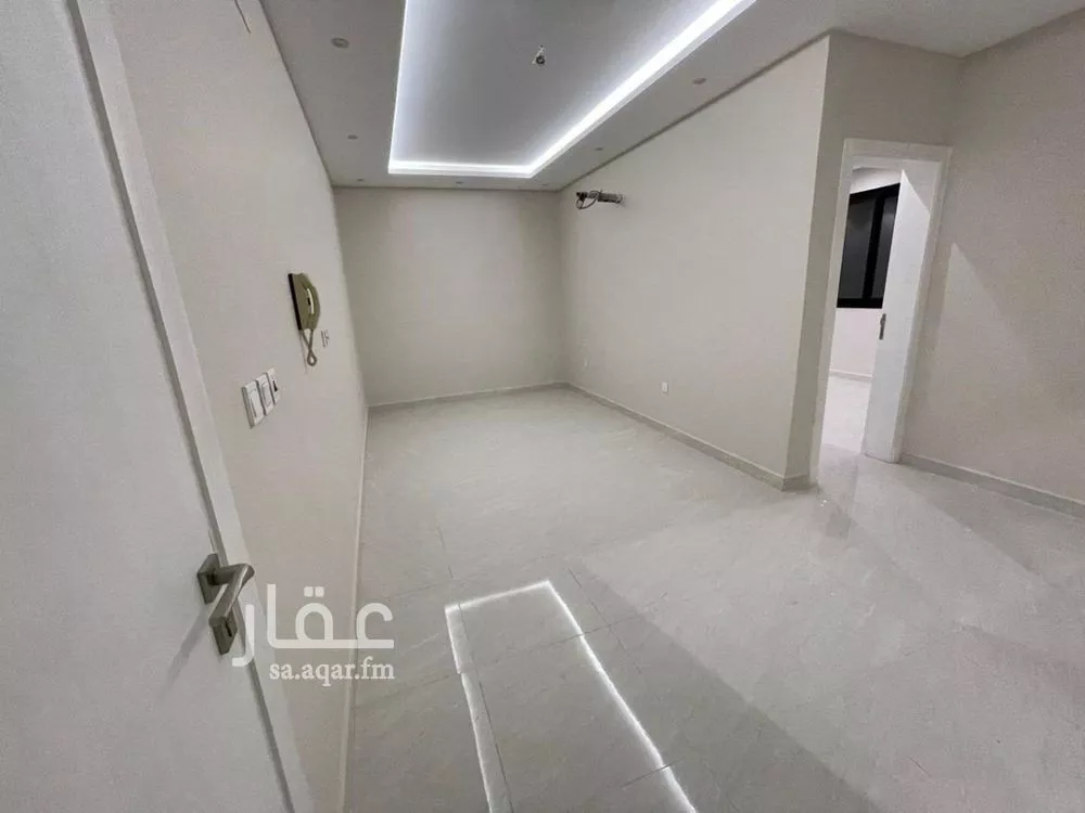 شقة 3 غرف في الريان 5