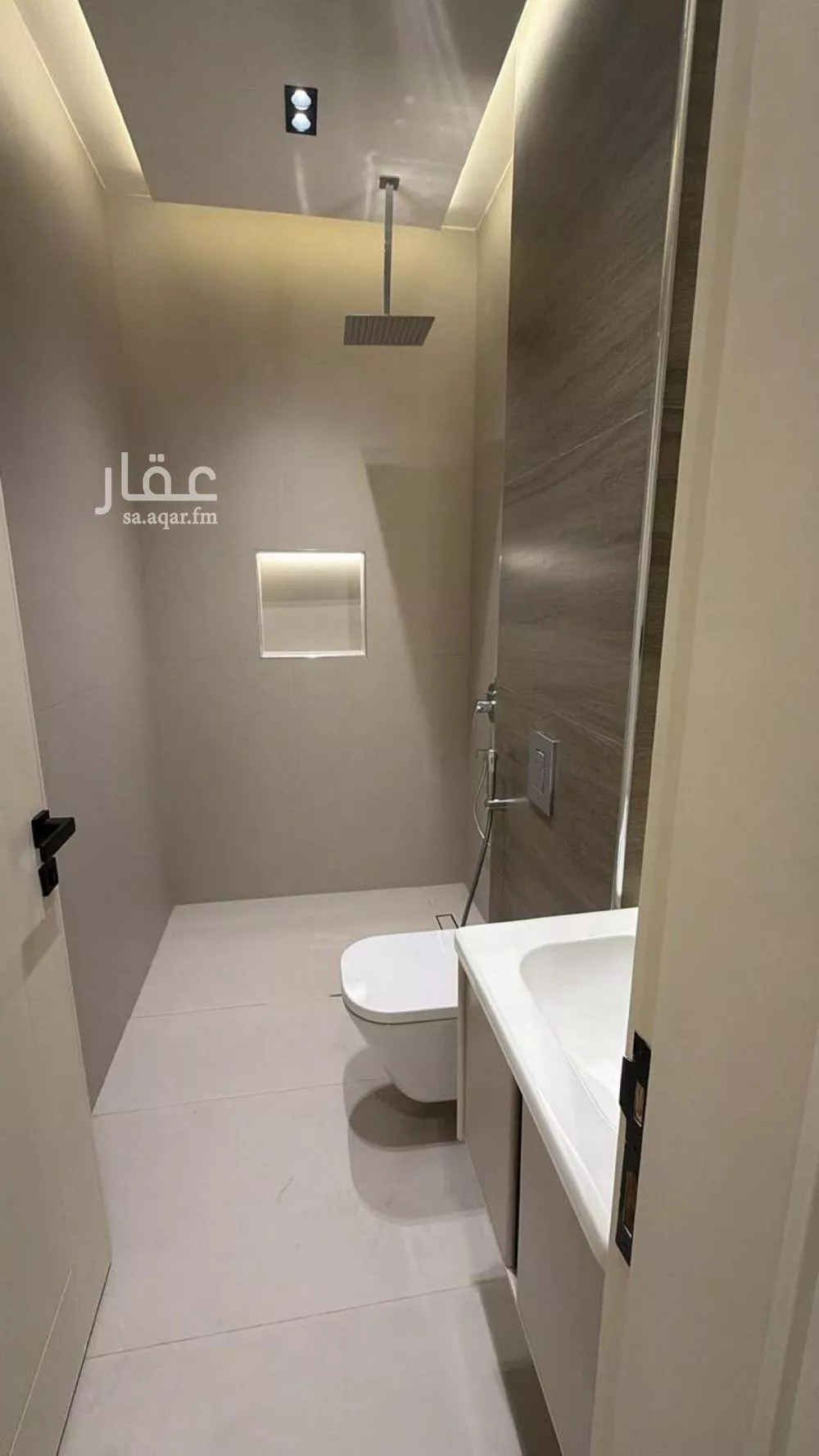 6 bedroom apartment in Al Nahda 15