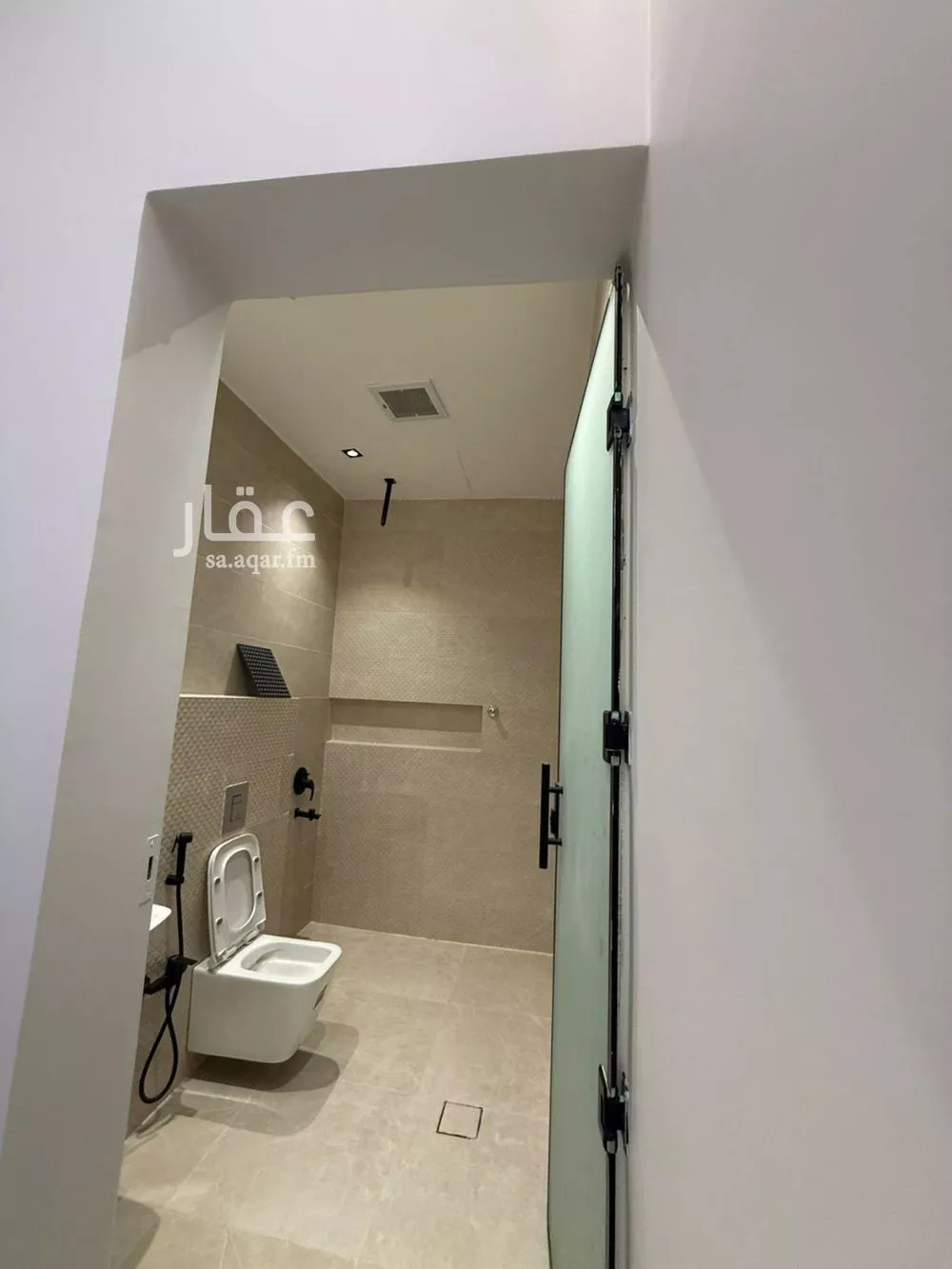 4 bedroom villa in Ash Sharq 3