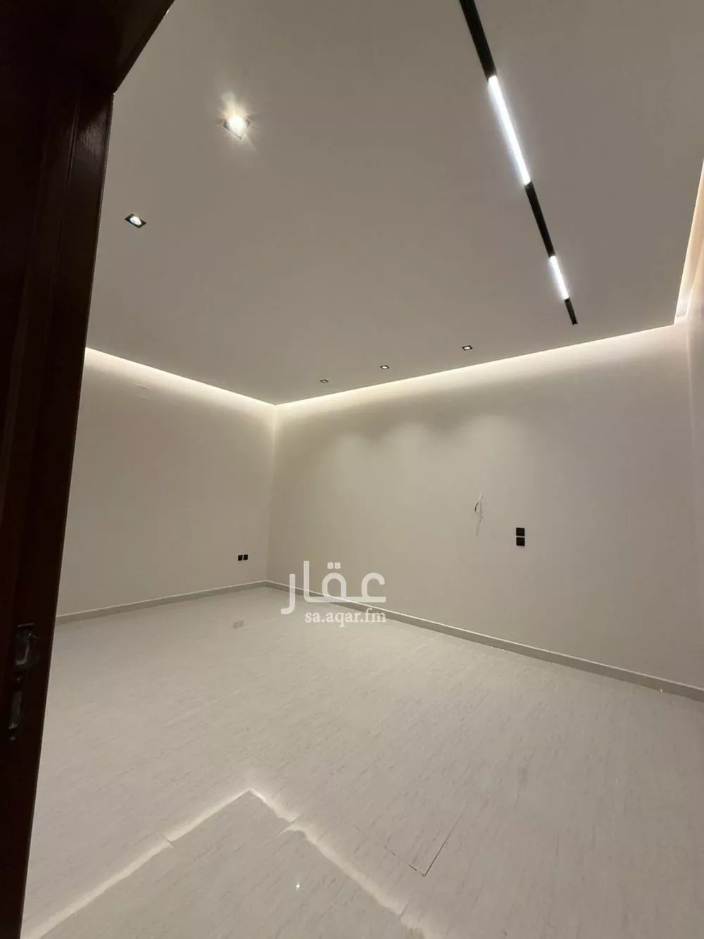 4 bedroom villa in Ash Sharq 10