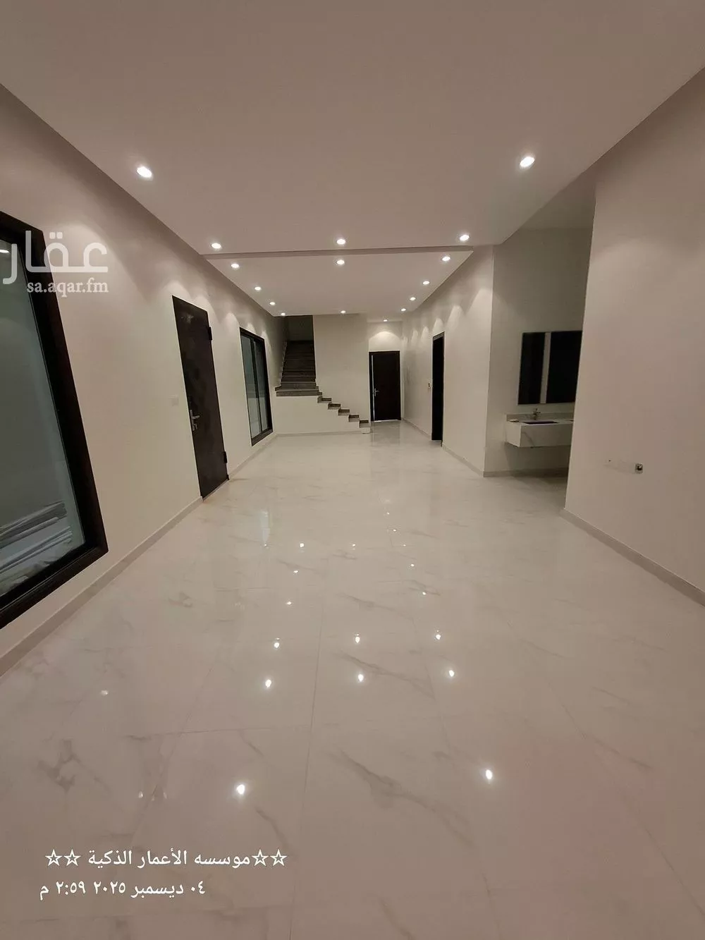 10 bedroom villa in Al Janadriyah 5