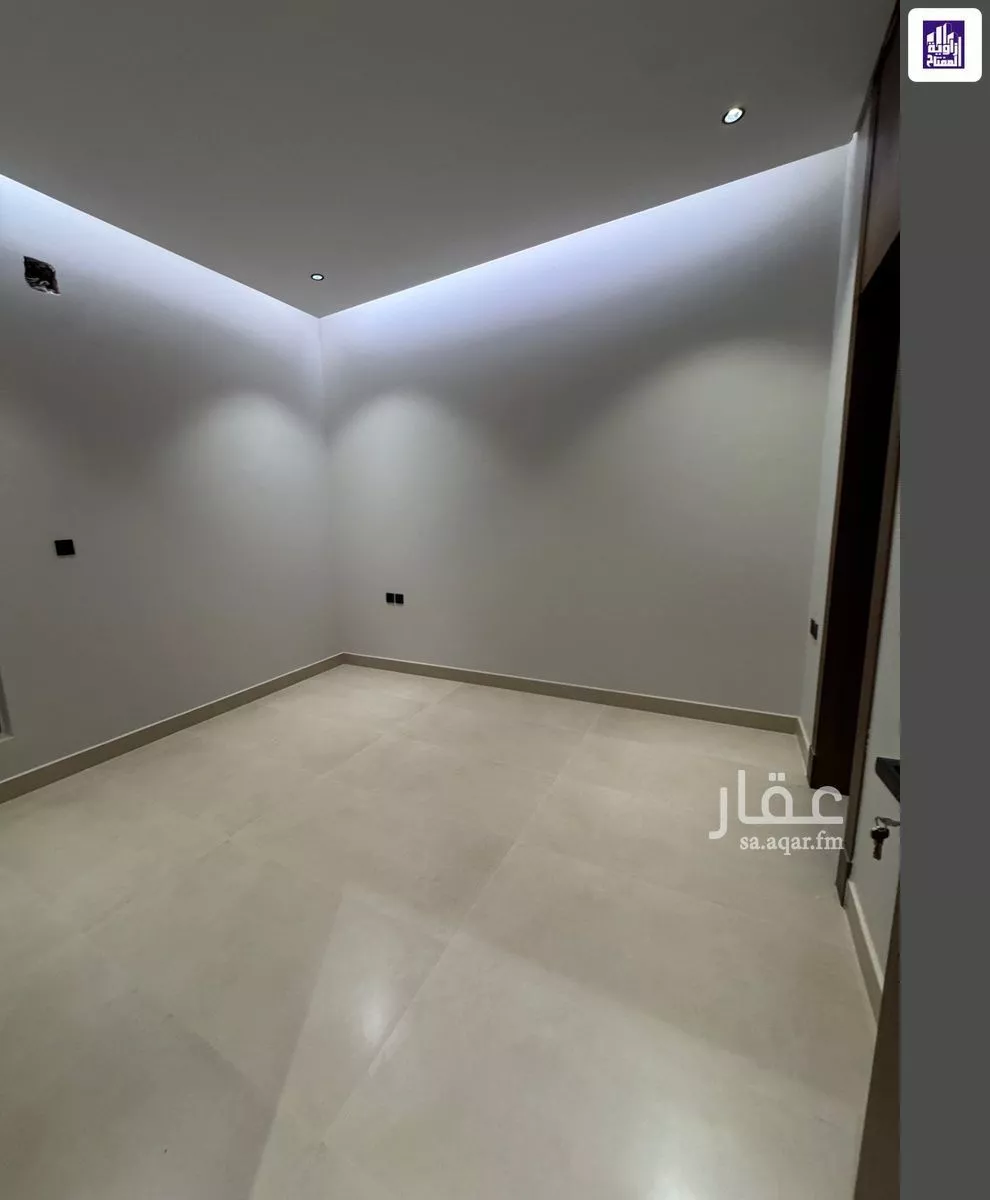 4 bedroom villa in Al Narjis 11