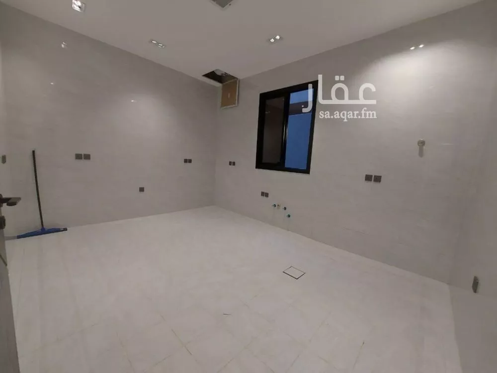 فيلا 5 غرف في الرمال 14