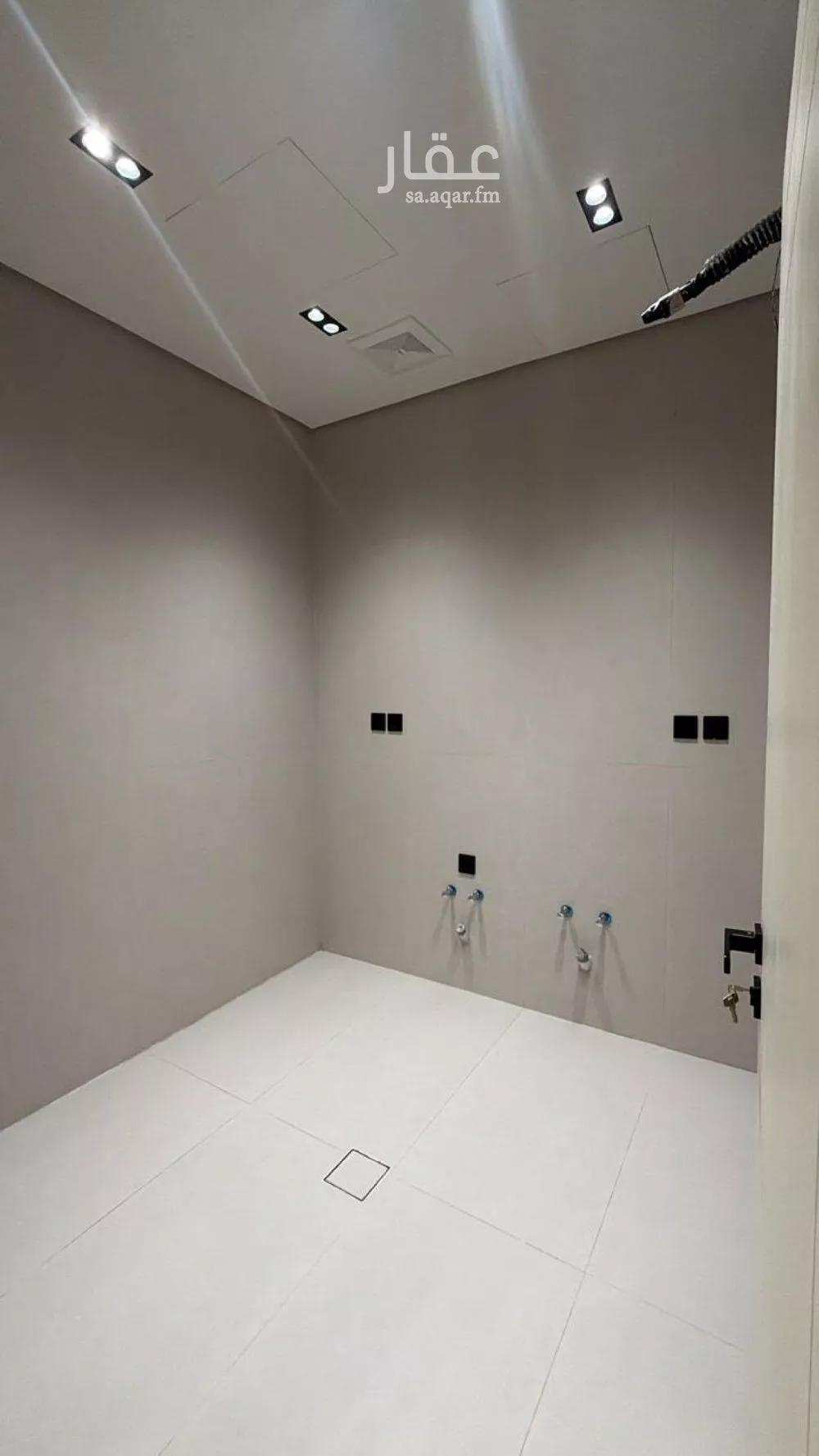 عمارة 600 م² في النهضة 15