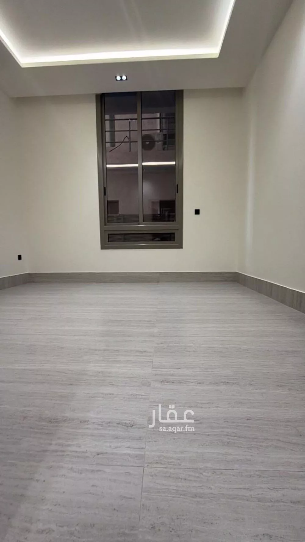 عمارة 600 م² في النهضة 4