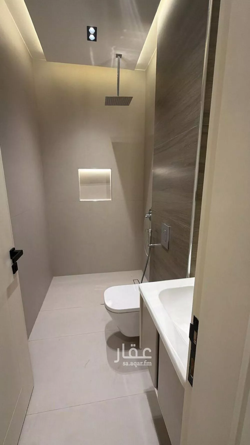 عمارة 600 م² في النهضة 6