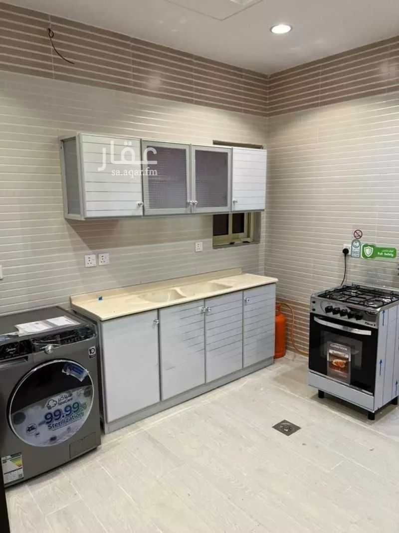 2 bedroom apartment in Batha Quraysh 10