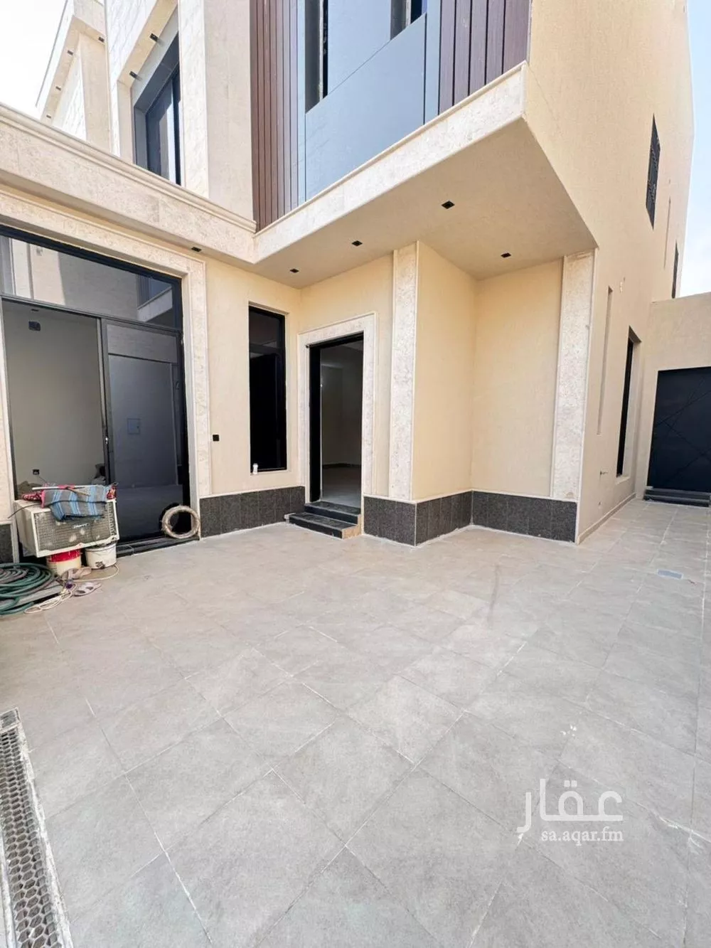 5 bedroom villa in Tuwaiq 11
