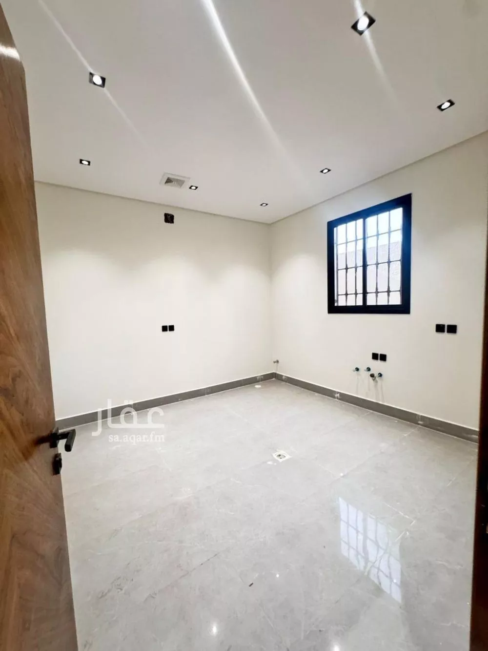 5 bedroom villa in Tuwaiq 9